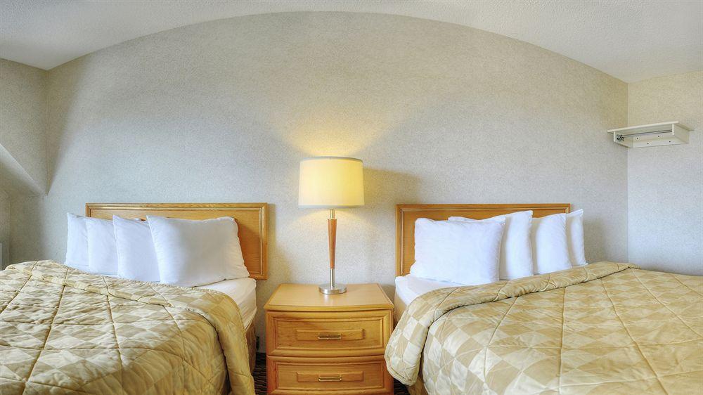 Comfort Inn Thetford Mines Esterno foto